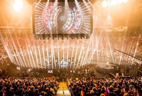 在足球的激 在足球的激