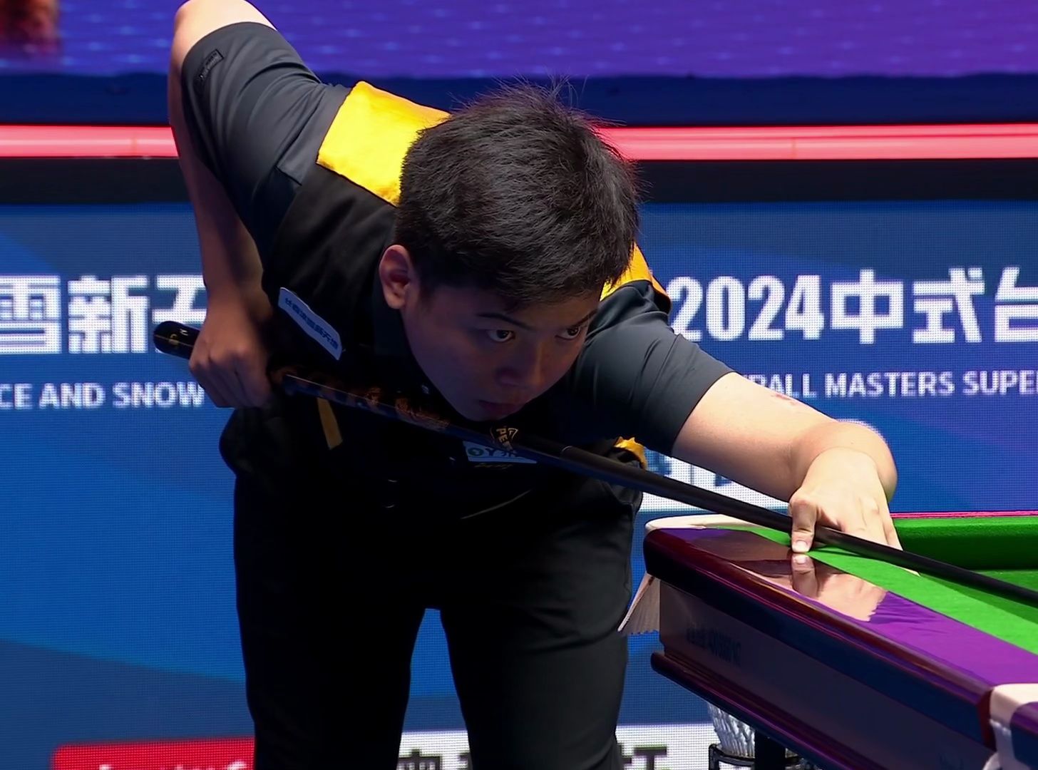 通过对球员 通过对球员