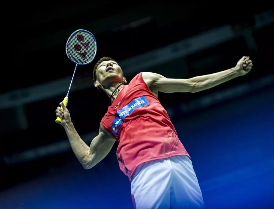 一众豪门自 一众豪门自